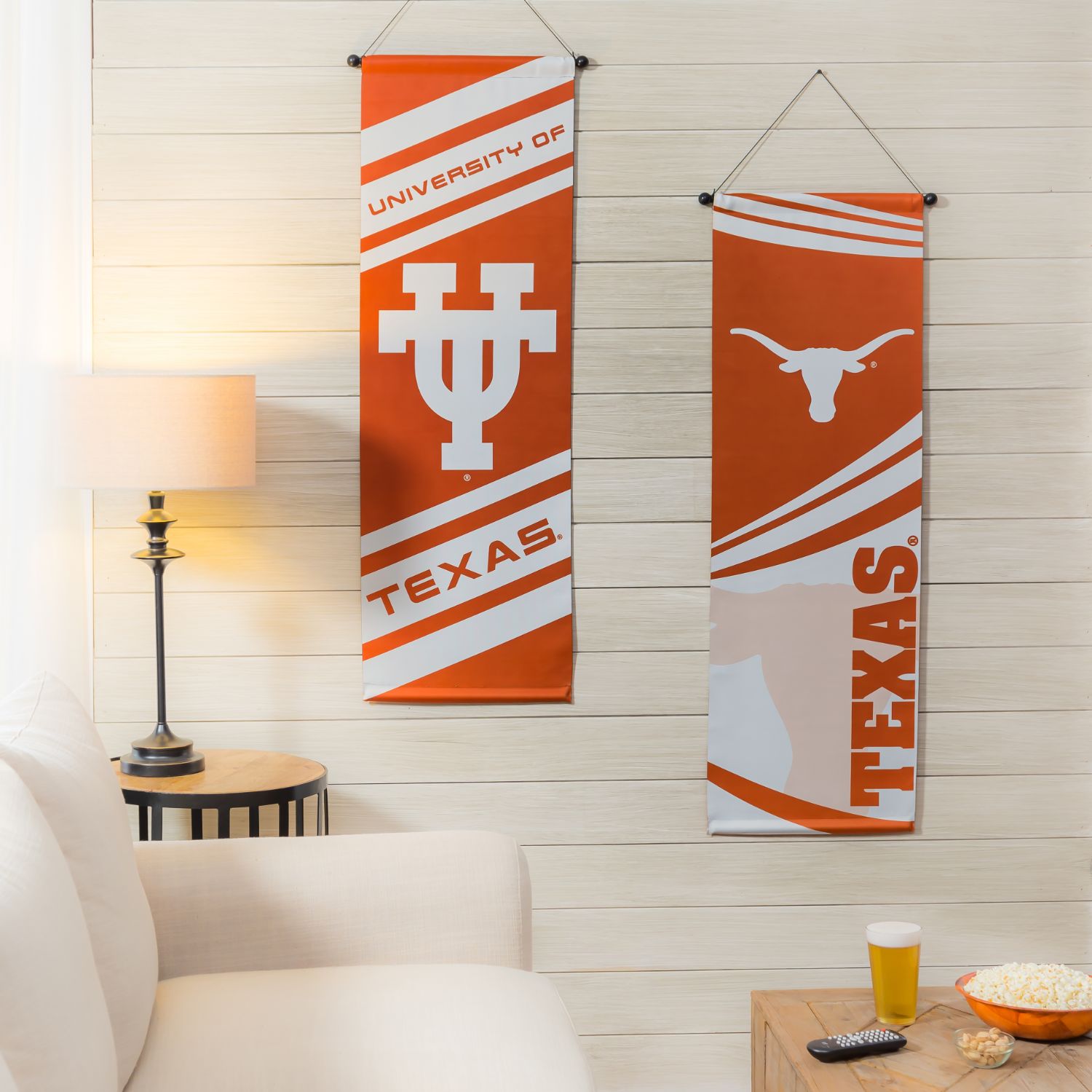 University of Texas, Dowel Banner