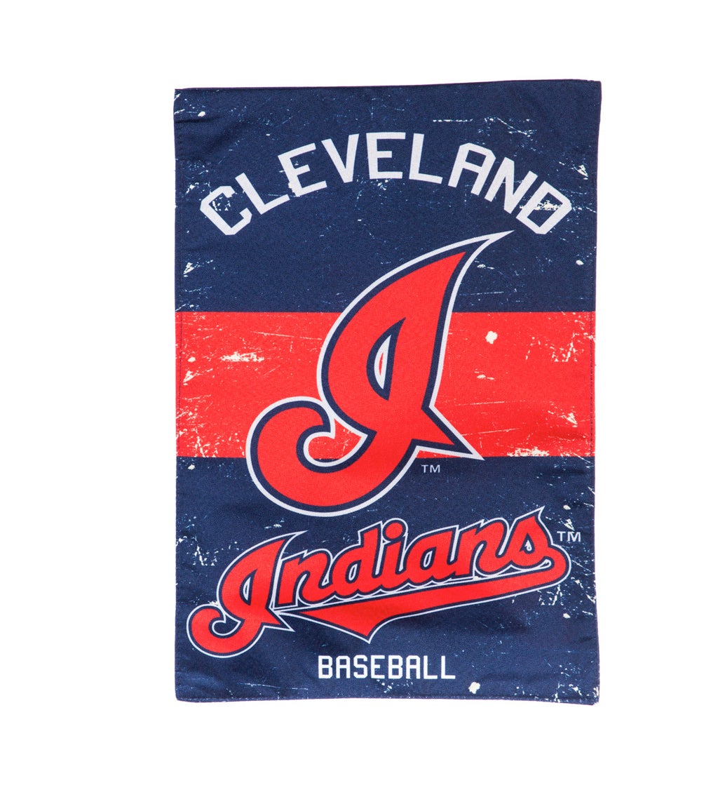 Cleveland Indians, Vintage Linen Garden Flag