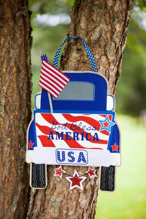 Patriotic Pick-up Truck Burlap Door Décor