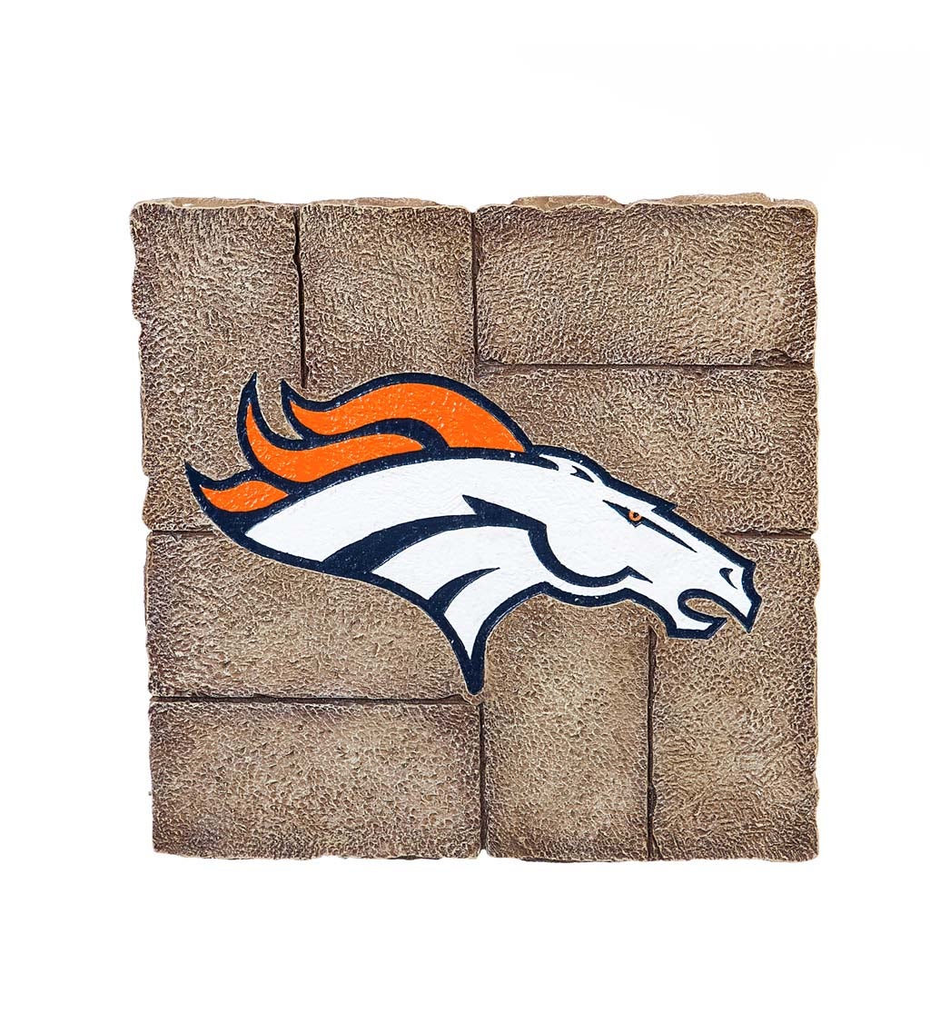 Denver Broncos, Garden Stone